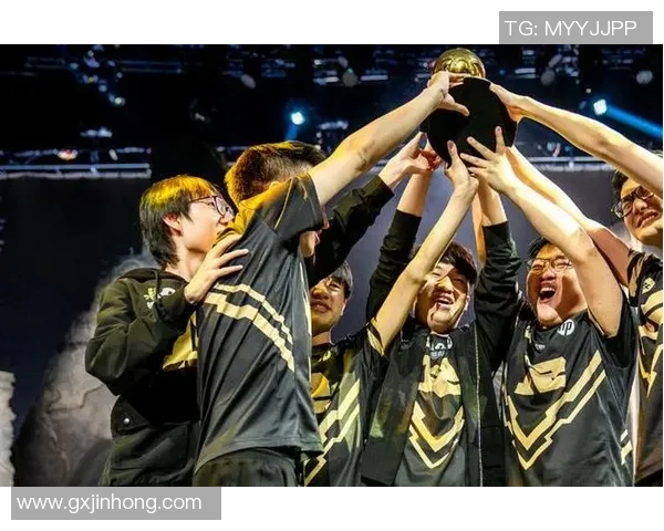 RNG战队在英雄联盟个人能力排行榜中荣登第三名展现强大实力 RNG战队在英雄联盟个人能力排行榜中荣登第三名展现强大实力